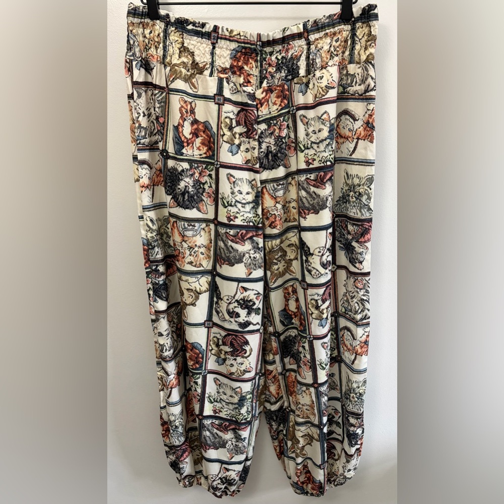 NWOT Cream Pants with Multicolor Cat Print